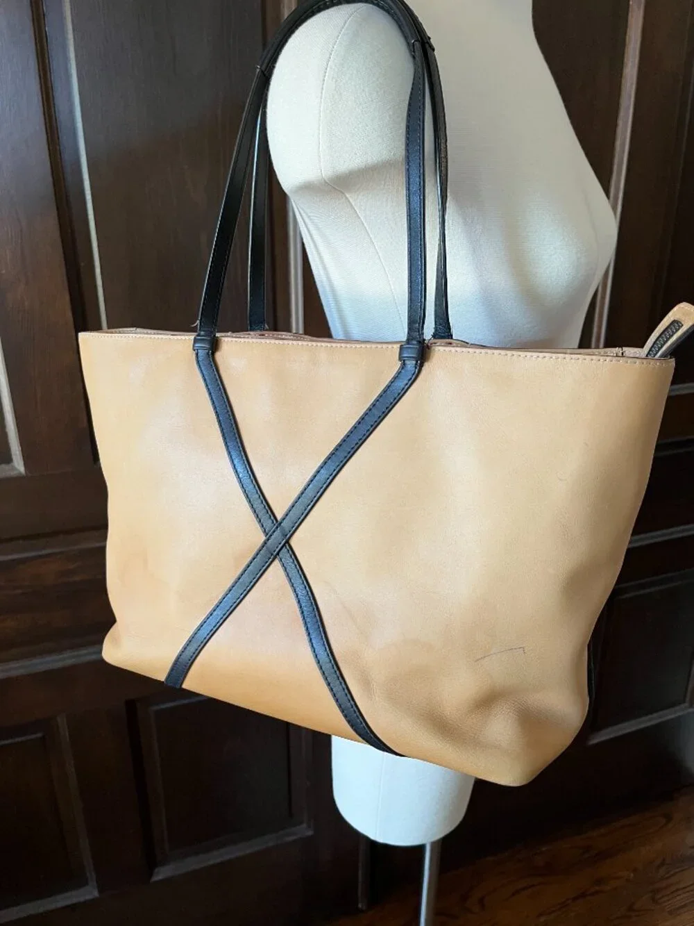 Tumi Sycamore Tote Bag In Bridle Leather Santa Monica Collection Large Purse